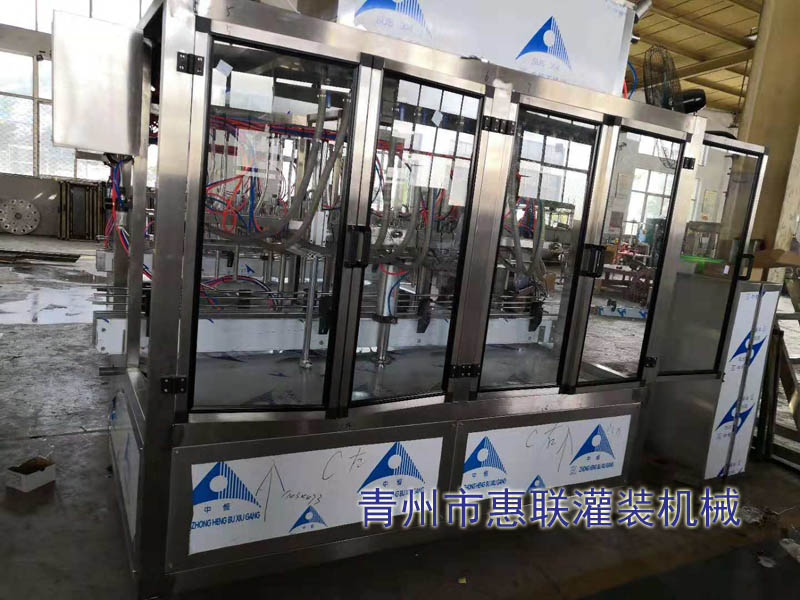 洗潔精灌裝機(jī) 洗潔精灌裝機(jī)