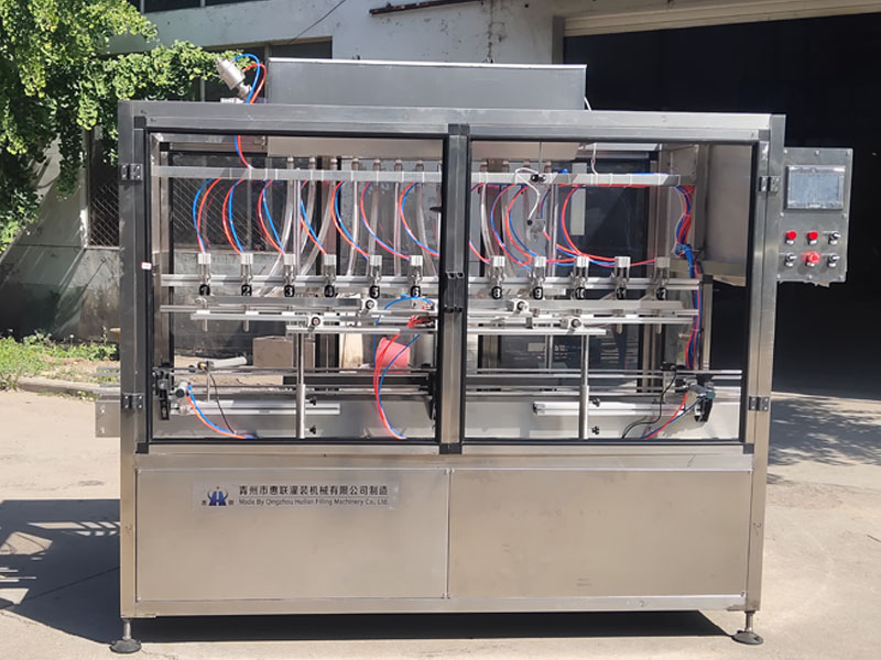 12頭直線液體灌裝機(jī)